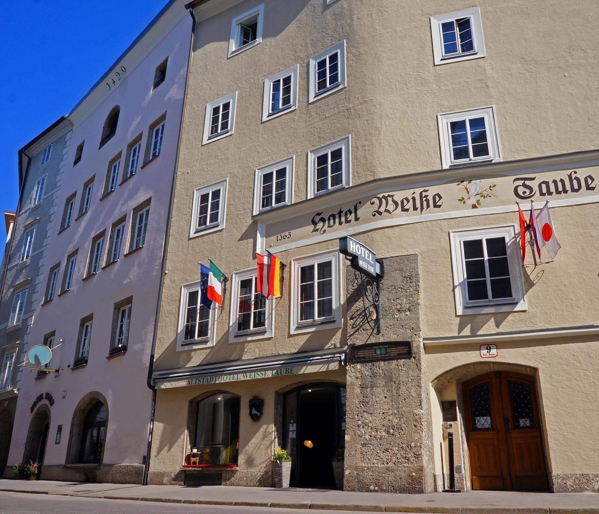 Altstadthotel Weisse Taube Salzburg Exterior foto